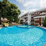 Messambria Premium With Sea Or Mountain View 아파트 엘레니테