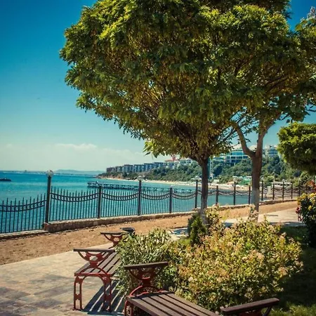 Messambria Premium With Sea Or Mountain View 아파트 *