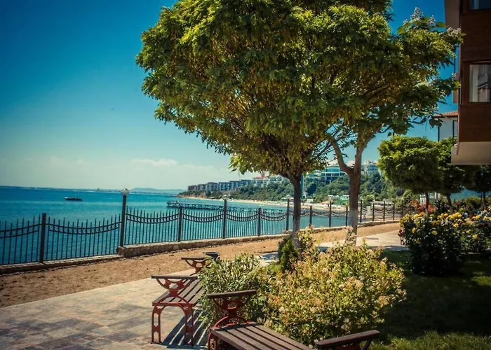 Messambria - Premium Apartment *